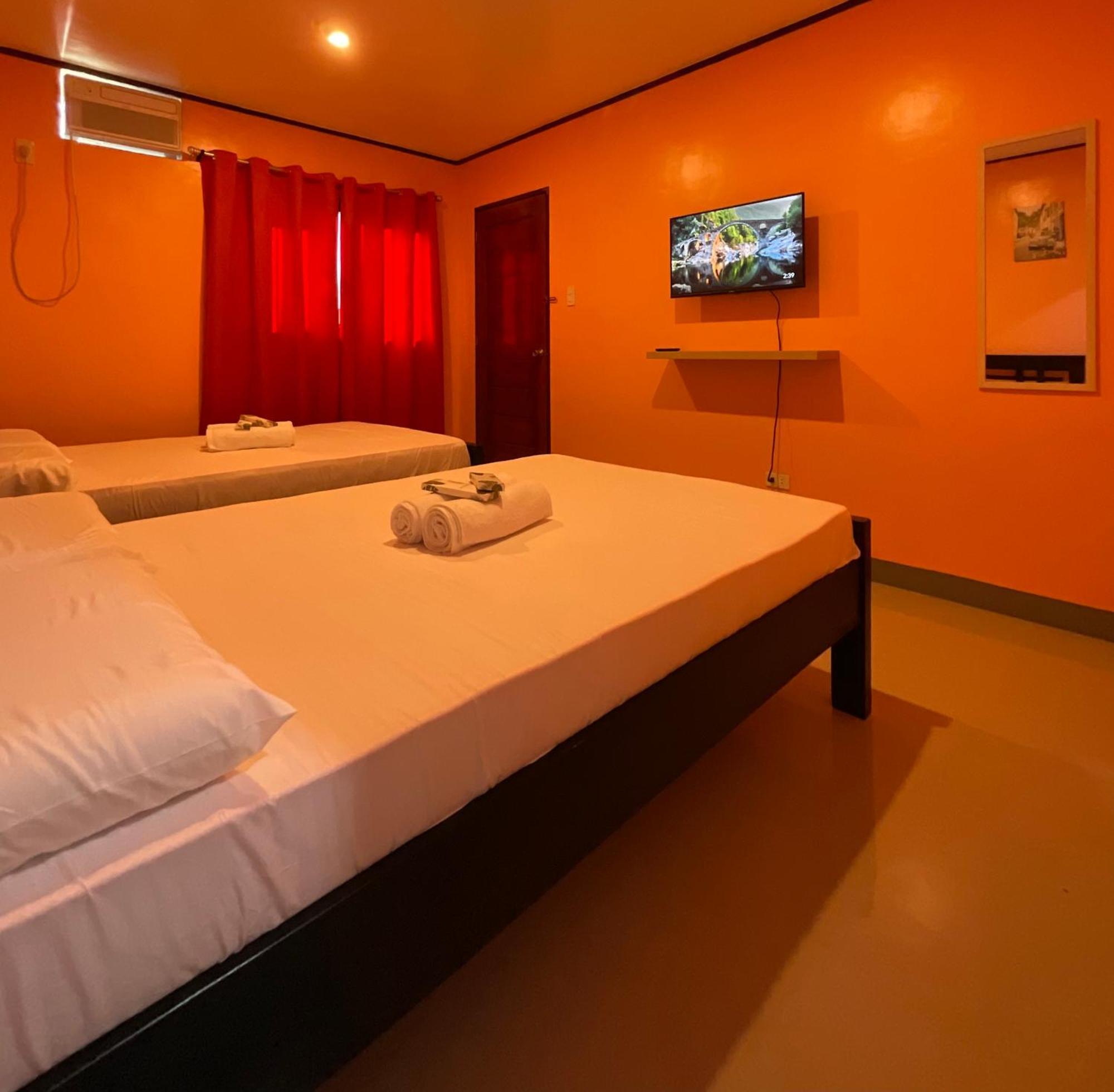 Halajo Bnb Transient Лаоаг Номер фото